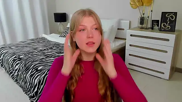 Snapshot of Stella_Light chatting on November 27, 2025, 6:30 pm Stella Light online show from November 27, 2025, 6:30 pm