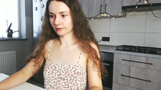 Snapshot of MilenaRossa chatting on November 3, 2025, 10:41 am MilenaRossa online show from November 3, 2025, 10:41 am