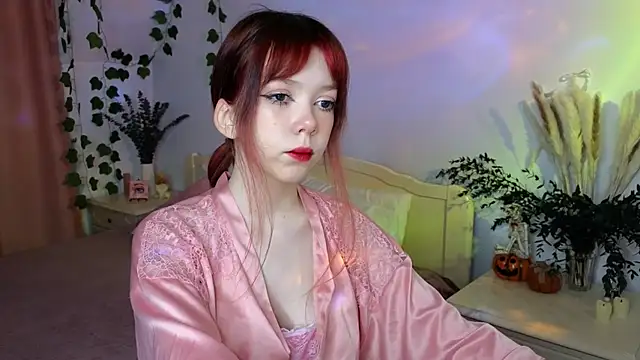 Snapshot of Rochelle_Dolly chatting on November 20, 2025, 1:34 pm Rochelle Dolly online show from November 20, 2025, 1:34 pm