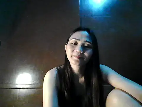 Sexytummy26 online show from November 4, 2025, 6:33 pm