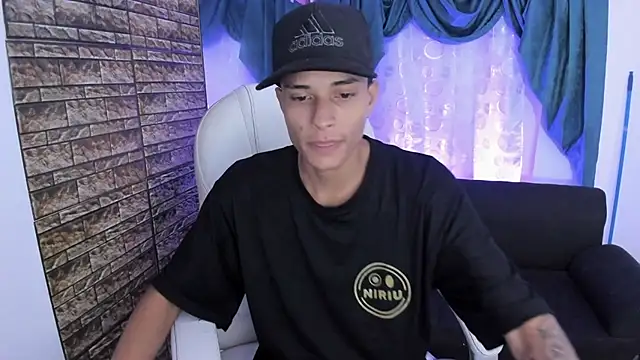 paul booy online show from November 8, 2025, 3:54 am