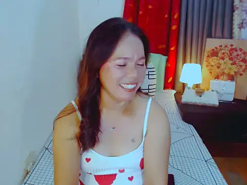 Asiansexywild69 online show from October 21, 2025, 8:58 am