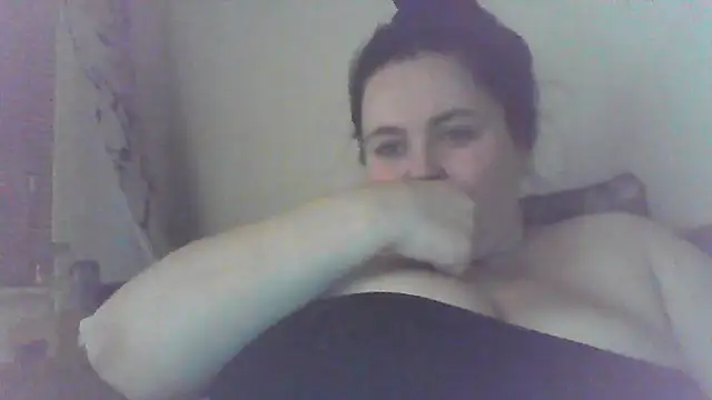 Snapshot of Maya_29x chatting on June 28, 2026, 1:23 am Maya 29x online show from June 28, 2026, 1:23 am