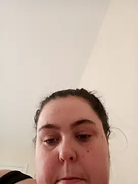 Maya 29x online show from October 26, 2025, 3:56 pm