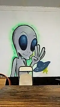 alphacloudGod online show from November 16, 2025, 7:46 am