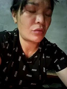 Snapshot of chipu06 chatting on December 3, 2025, 11:09 am chipu06 online show from December 3, 2025, 11:09 am