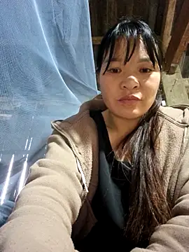 chipu06 online show from December 18, 2025, 12:05 am