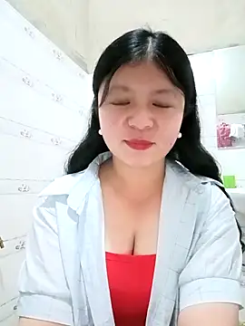 lisa-bae00 online show from March 29, 2026, 12:40 pm