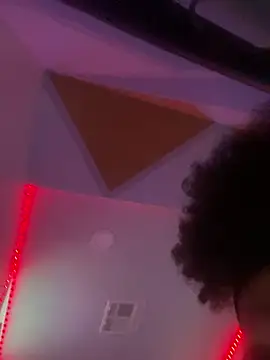 Snapshot of Lightskincock23@xh chatting on October 20, 2025, 12:49 pm Lightskincock23xh online show from October 20, 2025, 12:49 pm
