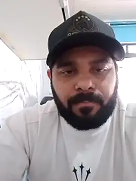 Sfdocom online show from November 6, 2025, 6:45 pm