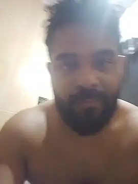 Sfdocom online show from November 29, 2025, 3:39 am