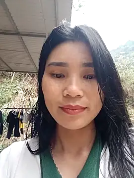 Bear bear0 online show from February 7, 2026, 3:25 am