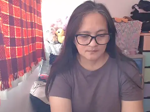 Kinkybela2025 online show from March 9, 2026, 2:37 am