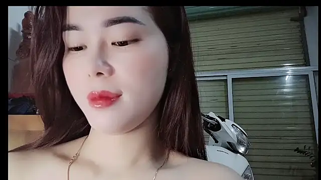 Family-Lovee online show from February 6, 2026, 10:17 pm