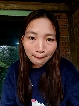 Snapshot of sowbibi chatting on November 9, 2025, 1:31 am sowbibi online show from November 9, 2025, 1:31 am