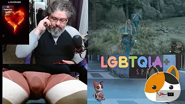 geekycastillo online show from November 5, 2025, 8:45 pm