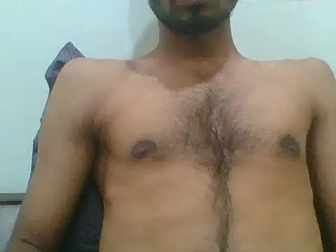 Snapshot of gentelmen_4 chatting on November 8, 2025, 7:39 pm gentelmen 4 online show from November 8, 2025, 7:39 pm