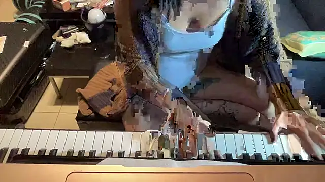 tw tansan online show from October 28, 2025, 12:15 pm