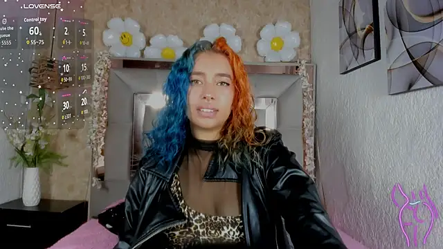 Cristall ravven online show from November 20, 2025, 3:02 pm