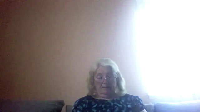 AmyLove353 online show from May 9, 2026, 4:38 am