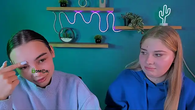 kira light   online show from October 22, 2025, 9:20 am