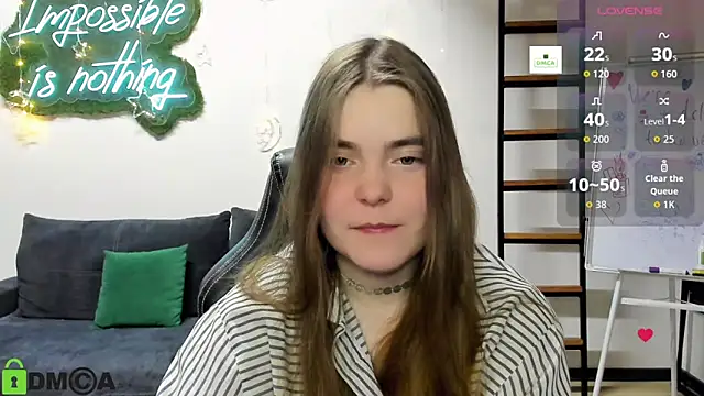 Snapshot of MiraaBloom chatting on December 22, 2025, 1:44 pm MiraaBloom online show from December 22, 2025, 1:44 pm