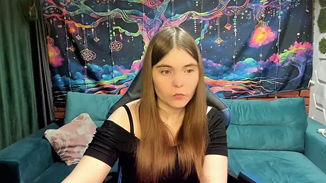 Snapshot of MiraaBloom chatting on February 17, 2026, 3:31 pm MiraaBloom online show from February 17, 2026, 3:31 pm