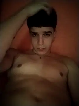 Snapshot of Danii2005 chatting on November 11, 2025, 7:08 pm Danii2005 online show from November 11, 2025, 7:08 pm