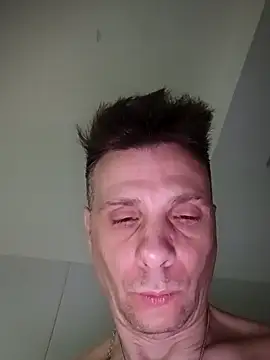 Snapshot of OffshoreCenterline3 chatting on February 9, 2026, 5:00 pm OffshoreCenterline3 online show from February 9, 2026, 5:00 pm