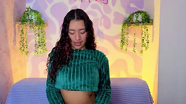 Snapshot of mia_scarlett7 chatting on July 13, 2026, 2:27 pm mia scarlett7 online show from July 13, 2026, 2:27 pm
