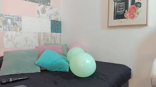 Anna Tood online show from November 12, 2025, 11:25 am