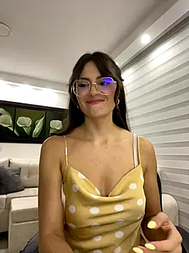 Snapshot of isa_p chatting on October 30, 2025, 4:11 am isa p online show from October 30, 2025, 4:11 am