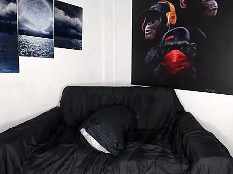 jfkpussy online show from December 3, 2025, 2:34 am