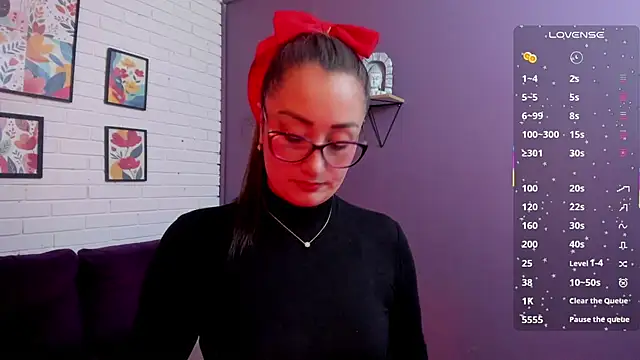 Sofia  Stk online show from February 17, 2026, 3:26 am