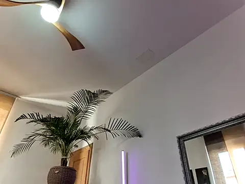 couple mistery online show from April 6, 2026, 3:24 pm