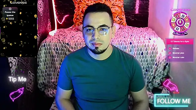 Snapshot of Ethan_quill chatting on December 15, 2025, 1:50 pm Ethan quill online show from December 15, 2025, 1:50 pm