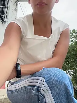 Talia Bonet online show from December 20, 2025, 2:53 pm