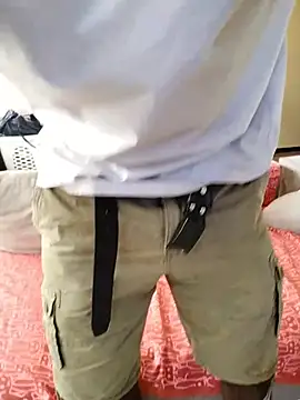 blackdicklusky101 online show from May 4, 2026, 6:38 am