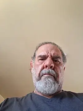 pena633 online show from March 8, 2026, 7:17 pm