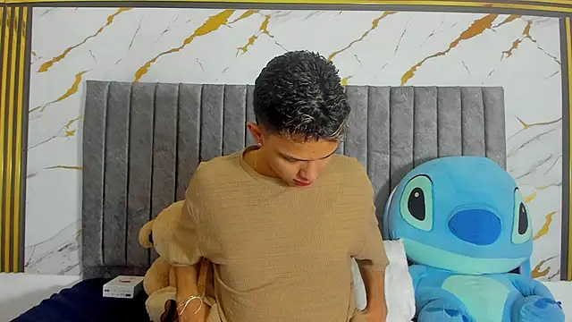 jeff walker1 online show from March 18, 2026, 7:04 pm