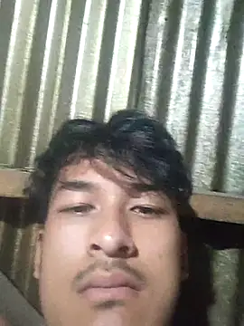 Snapshot of 7inches4207 chatting on October 27, 2025, 8:21 pm 7inches4207 online show from October 27, 2025, 8:21 pm