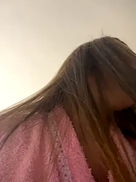 Snapshot of Beella1_ chatting on October 26, 2025, 4:02 am Beella1 online show from October 26, 2025, 4:02 am