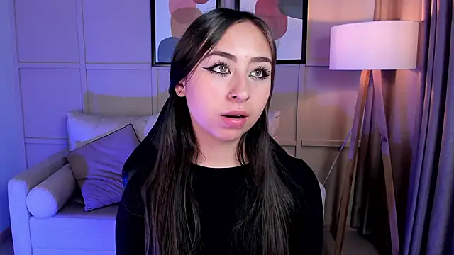 Snapshot of riley__reid chatting on November 13, 2025, 9:19 pm riley reid online show from November 13, 2025, 9:19 pm