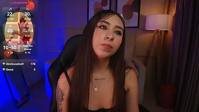 Snapshot of riley__reid chatting on October 25, 2025, 6:01 am riley reid online show from October 25, 2025, 6:01 am