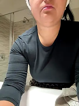 gatitalocahot online show from January 8, 2026, 10:16 pm