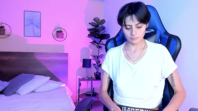 Snapshot of MartinnaGrecco chatting on November 29, 2025, 8:31 pm MartinnaGrecco online show from November 29, 2025, 8:31 pm