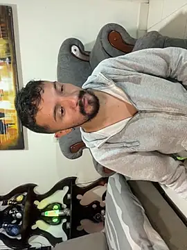 Snapshot of fyodr_sai chatting on October 28, 2025, 3:29 am fyodr sai online show from October 28, 2025, 3:29 am