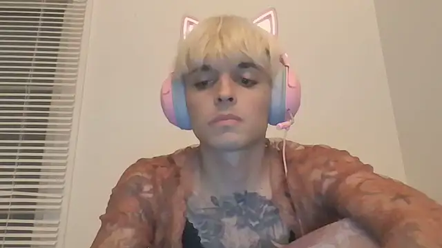 LexKitsune online show from July 16, 2026, 4:09 am