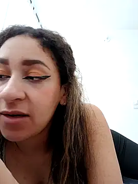 Snapshot of medussa_sexi chatting on March 4, 2026, 7:10 pm medussa sexi online show from March 4, 2026, 7:10 pm