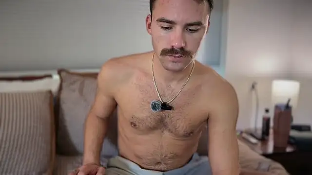 Snapshot of bobbyatx chatting on November 8, 2025, 7:50 pm bobbyatx online show from November 8, 2025, 7:50 pm